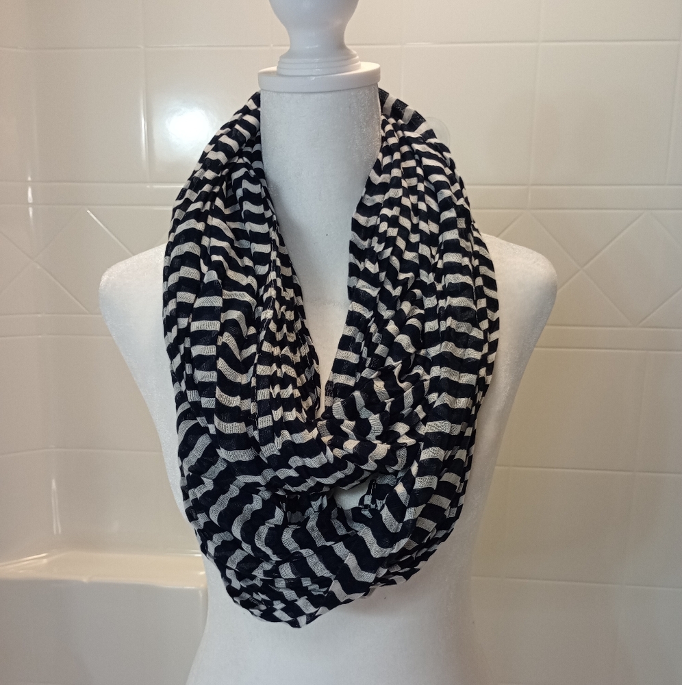 New York & Company Infinity Striped Scarf Navy & White